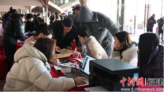 èÏÈÙÏØÊ×Åú¡°¹²ÓвúȨ¡±×¡·¿·¿Ô´µÇ¼ÇÏÖ³¡¡£ÂíÆô³¿ ¹©Í¼ èÏÈÙÏØÊ×Åú¡°¹²ÓвúȨ¡±×¡·¿·¿Ô´µÇ¼ÇÏÖ³¡¡£ÂíÆô³¿ ¹©Í¼