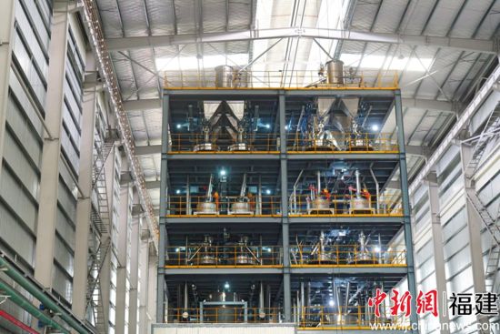 ¸£½¨¿Æ´ïÐÂÄÜÔ´¿Æ¼¼ÓÐÏÞ¹«Ë¾Éú²ú³µ¼äÄÚ£¬ÖÇÄÜ»¯Éú²úÏß²»Í£ÔËת ¸£½¨¿Æ´ïÐÂÄÜÔ´¿Æ¼¼ÓÐÏÞ¹«Ë¾Éú²ú³µ¼äÄÚ£¬ÖÇÄÜ»¯Éú²úÏß²»Í£ÔËת