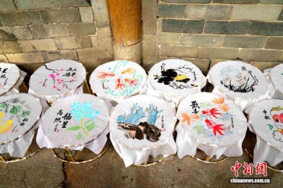 ÒÑÖÆ×÷ºÃµÄ¹Ä×ӵơ£ÓÀ¶¨ÇøÈÚýÌåÖÐÐĹ©Í¼ ÒÑÖÆ×÷ºÃµÄ¹Ä×ӵơ£ÓÀ¶¨ÇøÈÚýÌåÖÐÐĹ©Í¼