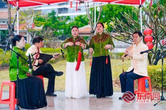 2026厦门元宵旅游嘉年华配套活动“红砖古厝闹元宵”主题活动举行。厦门文旅供图 2026厦门元宵旅游嘉年华配套活动“红砖古厝闹元宵”主题活动举行。厦门文旅供图