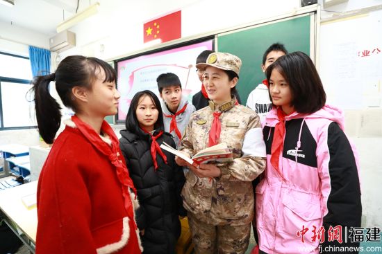 ��900ҽԺΪפ����ѧѧ�������׷���¡� ������ ��