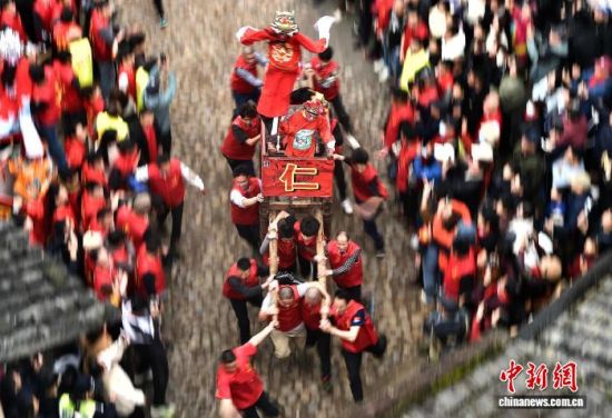 3��3�գ�ũ������ʮ�壬�����ſ񻶡�ζ���޷���2026�޷������Ļ����߿ͼ���ʳ���껪�ڸ���ʡ�������������޷���ӭ���߳���ͼΪ½���߹��¡���������� �ű� ��