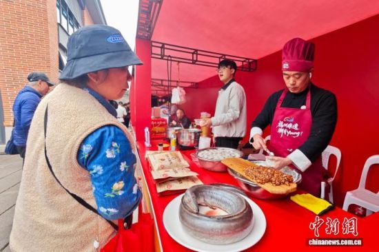 3��2�գ��������ݣ���ͳС�������������������ο͹ۿ������������ ������ ��