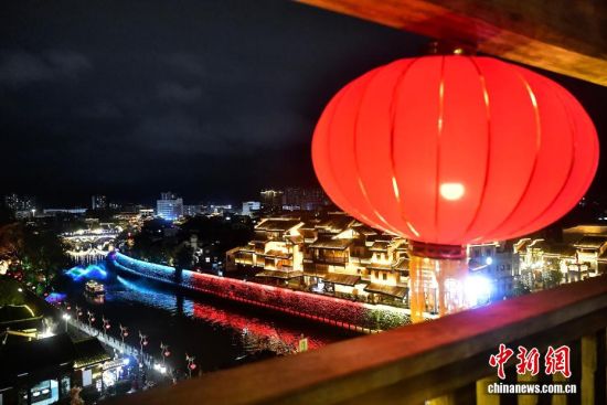 2��28�������ų�͡�������ڵƹ��ӳ��Ѥ�����ˡ���������� �ű� ��