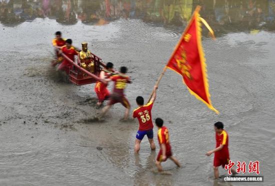 2��28�գ����ִ���ͼ����׻�ڸ���ʡ��͡��ͯ����ٺӴ���У�������̧���ϰٽ��صĹع����������ﱼ�ܴ�ת������ˮ�˷������ཬ���䡣��������� �ű� ��