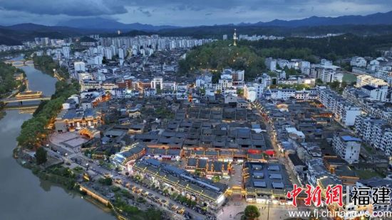 ��������﮵�����ԴС��(����ͼ)������ ��