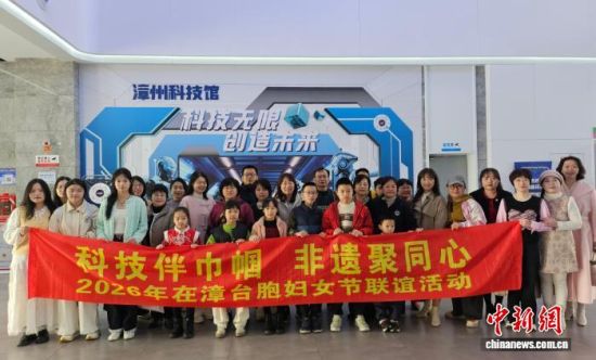 ͼΪµ±ÌìÒ»ÐÐÈ˺ÏÓ°ÁôÄî¡£ÔøÑ©·Ò Éã ͼΪµ±ÌìÒ»ÐÐÈ˺ÏÓ°ÁôÄî¡£ÔøÑ©·Ò Éã