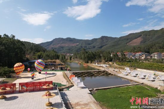 ��������Ϫ�ϳ�Ϊ�����ں��µĴ򿨵㡣�ֺ� ��