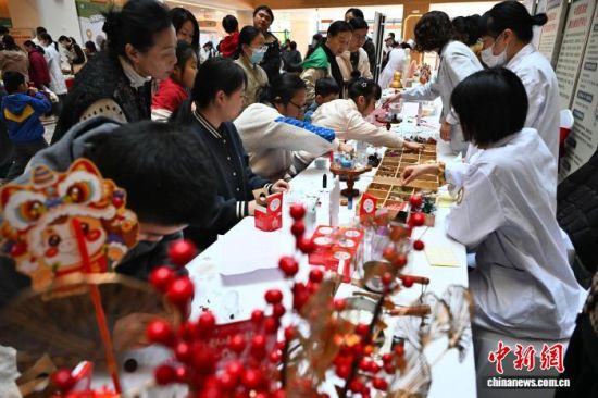 ͼΪ�����ڻ�Ͻ�����ҩ��޹����DIY����������� �ű� ��