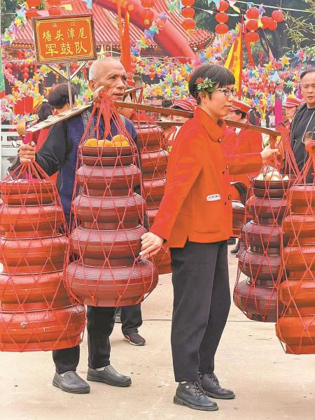 ���´塰ǧ�����̡������Ů�������������� ��