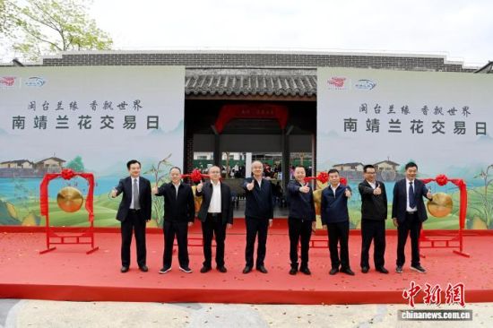 �Ͼ������׸�ר�������տ�����ֳ������������� �Ž� ��