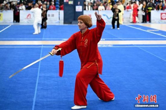 3��21�գ���һ�조������������̫��ȭ�������ڸ���ʡ��ƽ�п�Ļ��ͼΪ����ѡ���ڱ����С���������� ���� ��