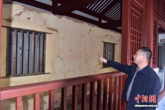 ͼΪ���ľ��������ҡ�ֹ��弡���������� ������ ��