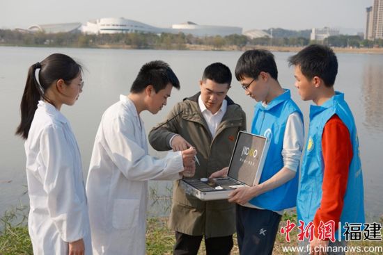 ����������ѧʦ������ɽ����԰��չˮ�ʼ��