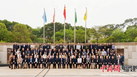 活动合影。福建省老年事业促进会供图 活动合影。福建省老年事业促进会供图