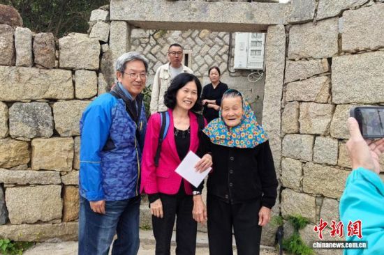 4��2�գ�����ͬ�����¶�(ǰ����)���ɷ������(ǰ����)�ڸ����ݰ�����լǰ�����˺�Ӱ������������ ��� ��