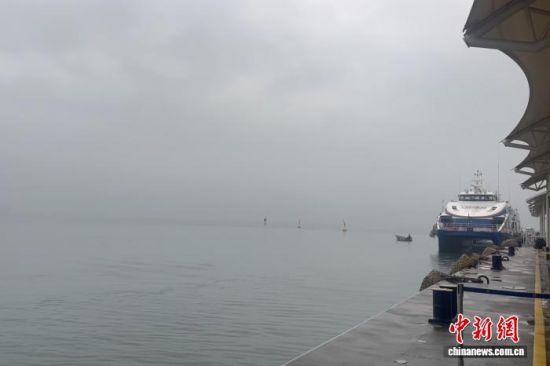 6�գ������ܼ��ȵ���ͨ����׼���ý�С��ͨ�����˺�����ʱͣ����������� ��