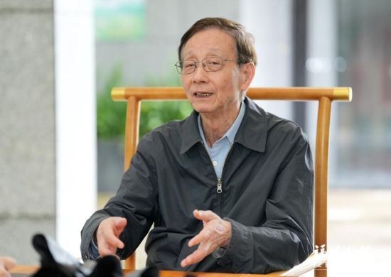 ��ʯֶ�������Ƚ������¡�