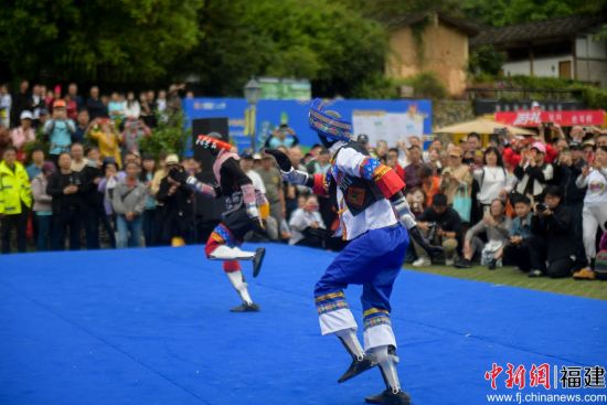 ����30�գ����и�֮�ݡ���Լ���Ρ�2026�긣��������������μ�������ڸ�������Դ�ذ˾�����Ļ������D ��