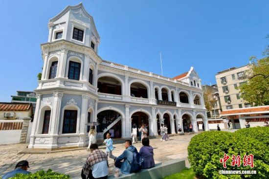 5��1�գ��������ţ��ο��ڼ������ι۳¼θ������ʾӡ���������� ������ ��