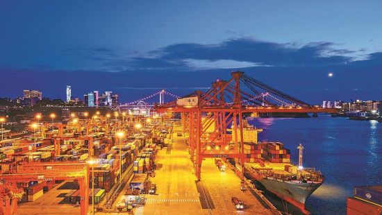 直通雅加达、泗水 厦门港再添印尼直航新航线 直通雅加达、泗水 厦门港再添印尼直航新航线