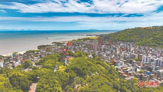梅花古镇全景 姜亮 摄 梅花古镇全景 姜亮 摄