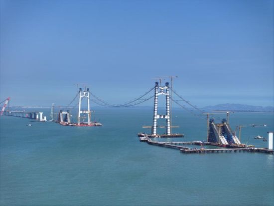 建设中的厦金大桥(厦门段) 林梓健 摄 建设中的厦金大桥(厦门段) 林梓健 摄