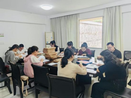 明溪县司法局常态化开展案卷评查工作,及时纠正行政执法偏差 明溪县司法局常态化开展案卷评查工作,及时纠正行政执法偏差