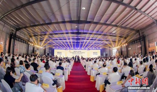 7月17日,以“甜美漳州 香约龙海”为主题的2026福建漳州(龙海)食品博览会在福建省漳州市龙海博览园开幕。主办方供图 7月17日,以“甜美漳州 香约龙海”为主题的2026福建漳州(龙海)食品博览会在福建省漳州市龙海博览园开幕。主办方供图