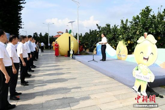 ƽ����ί����ǡ����س����ܱ��ڿ�����ʽ���������ӽ����𣬽�ÿ��9��6��ȷ��Ϊ��ƽ�ͬgϪ���ֿ����ա������������� �Ž� ��