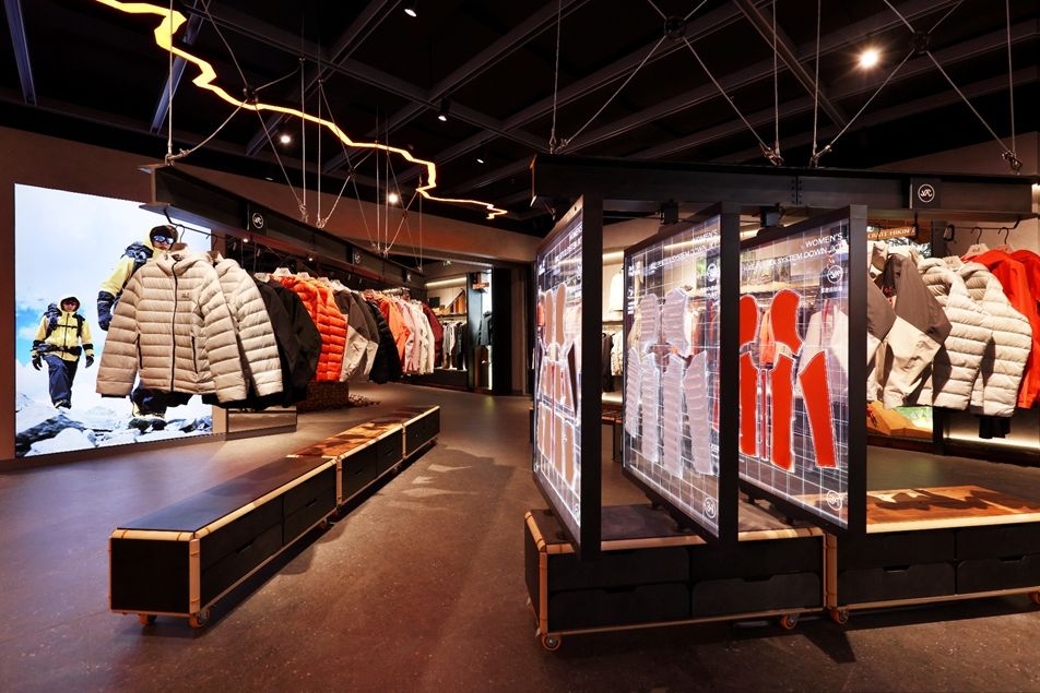 图为狼爪新形象门店内景:德国精工,触手可及 图为狼爪新形象门店内景:德国精工,触手可及