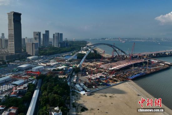9月6日,厦金大桥(厦门段)工程建设如火如荼。(无人机照片)中新社记者 王东明 摄 9月6日,厦金大桥(厦门段)工程建设如火如荼。(无人机照片)中新社记者 王东明 摄