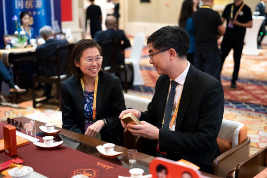 第26届投洽会海内外嘉宾品茗八马好茶。 第26届投洽会海内外嘉宾品茗八马好茶。