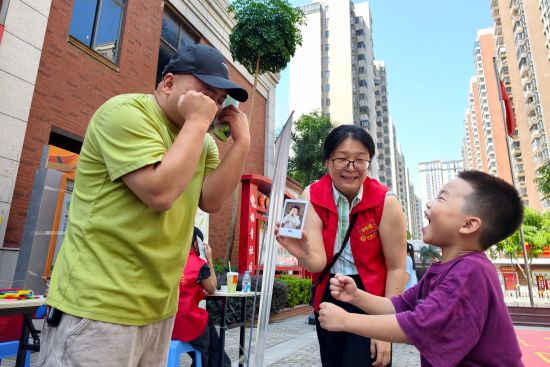 中秋亲子公益游园会现场 中秋亲子公益游园会现场
