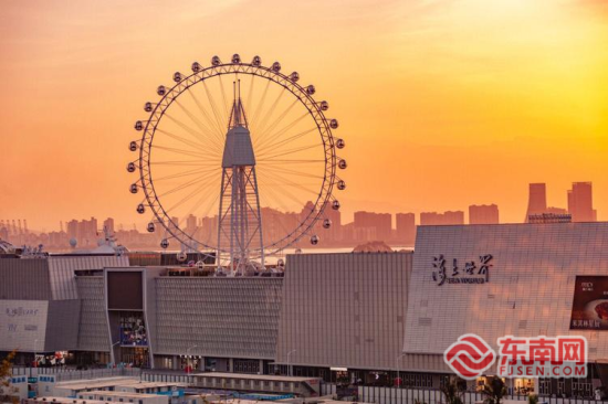 ��������������Ȧ�ԡ���ϫ֮�ۡ�Ħ����Ϊ�ر꣬�������꽻�ѡ����������ữ���ѡ�����������ý�����Ĺ�ͼ��