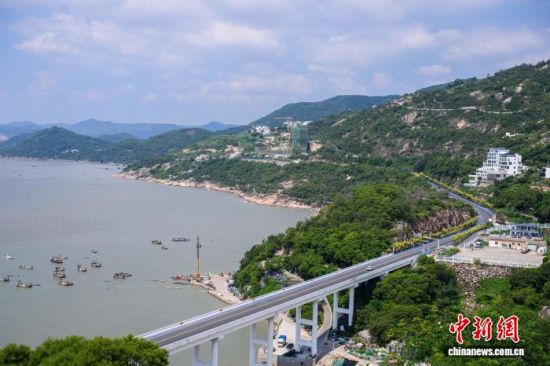 9月15日,福建宁德霞浦县三沙镇东壁村的海景风光。 陈天博 摄 9月15日,福建宁德霞浦县三沙镇东壁村的海景风光。 陈天博 摄