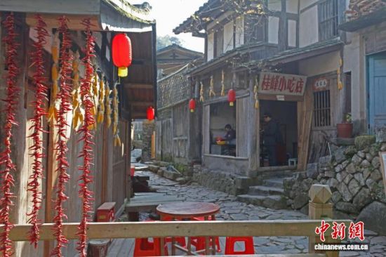 桂峰村一景。刘建光 摄 桂峰村一景。刘建光 摄