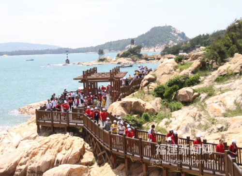 国庆各省旅游收入排行_生态旅游收入