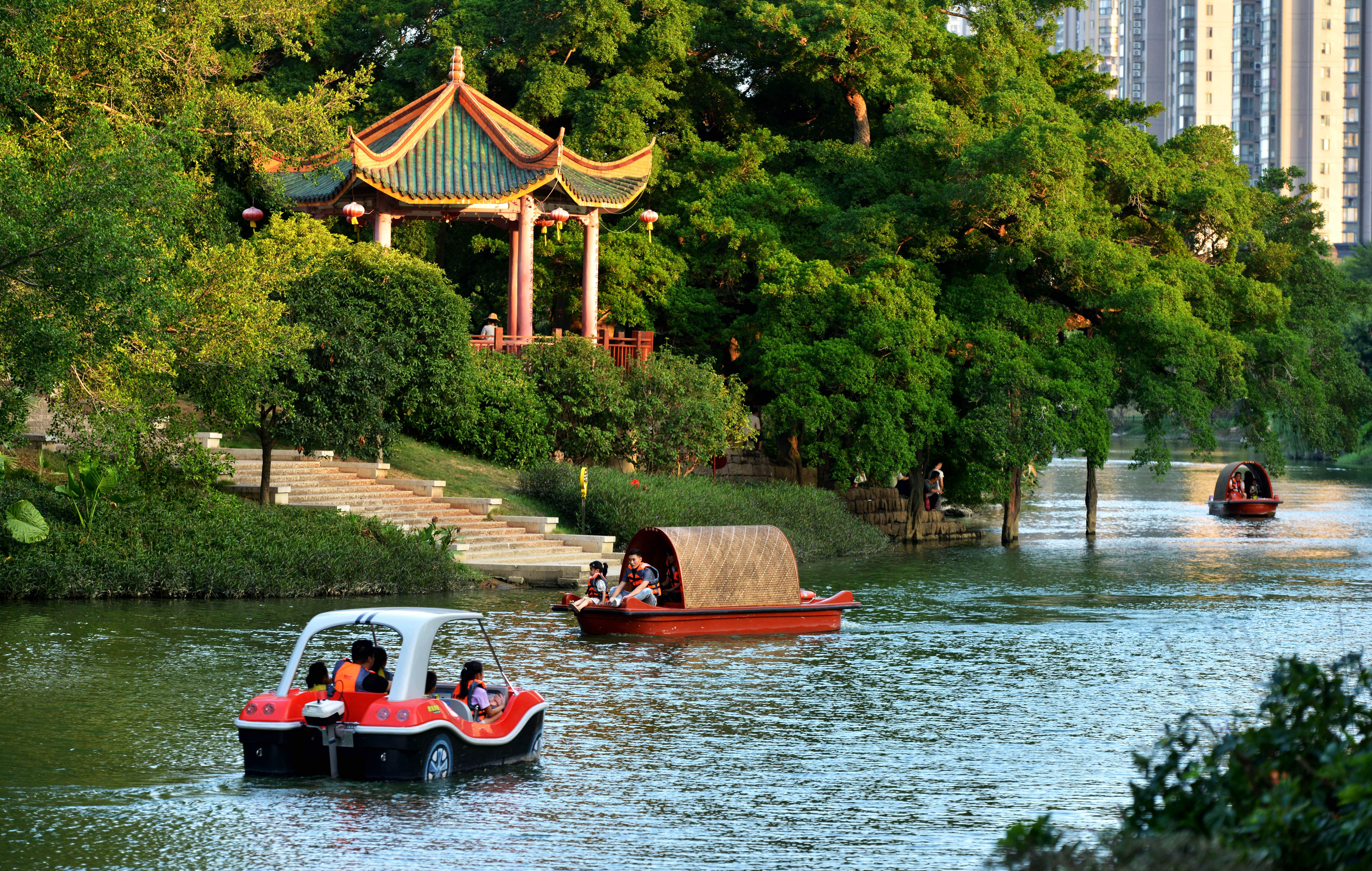 国庆假期：福州内河游引游人