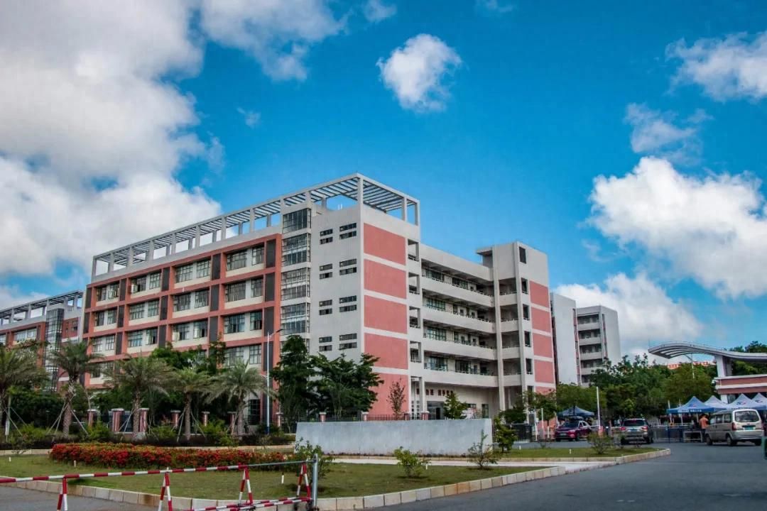 ���й������ܿ������ô�ʡ��Ǯ��ר������ͼɶ��