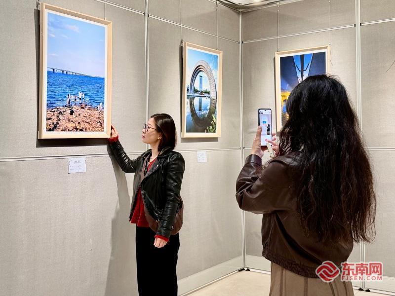 ���������Ǽǡ�������Ӱչ��Ļ 100�����Ӿ��ռǡ�������������