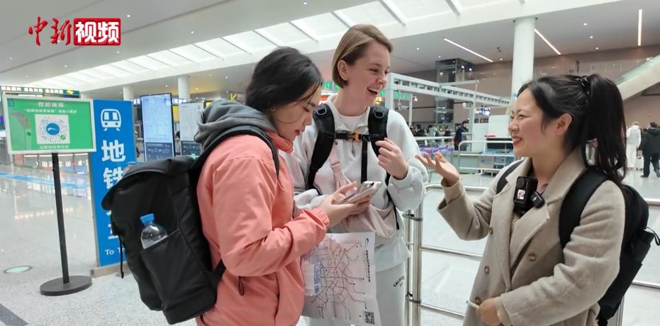 �ѻ�������Ӣ��ǡ� �����������־Ը�����С�ˢ�����ﾭ��