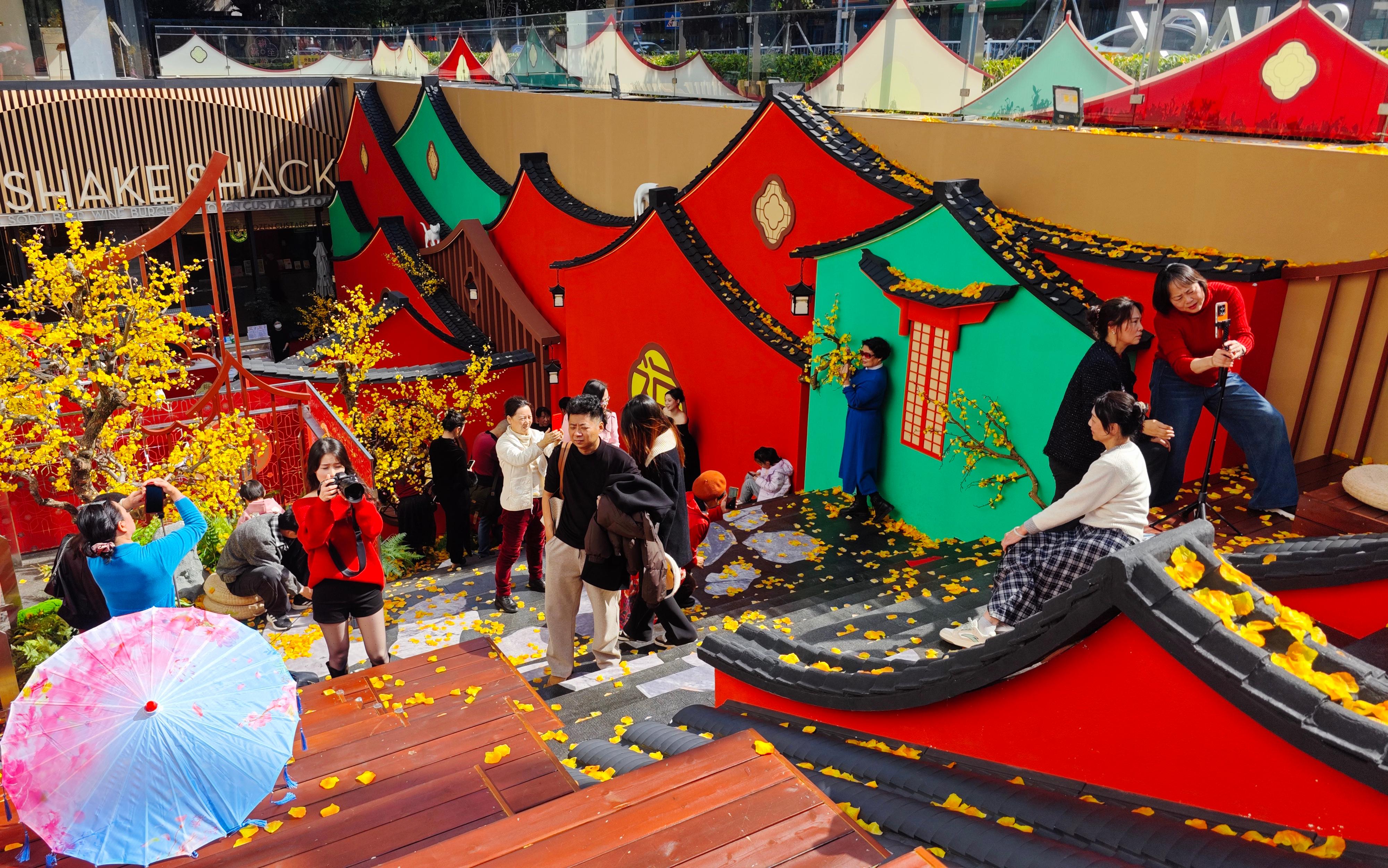 �������ݣ���ʽ�쾰������