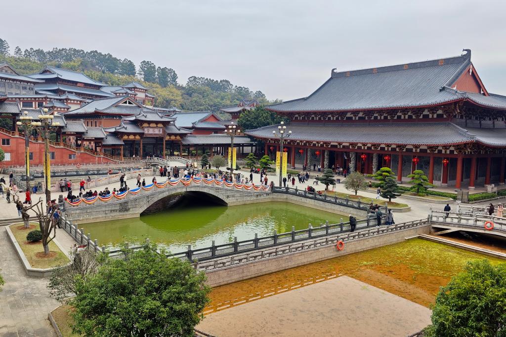 ���³�һ ������ɽ�����������