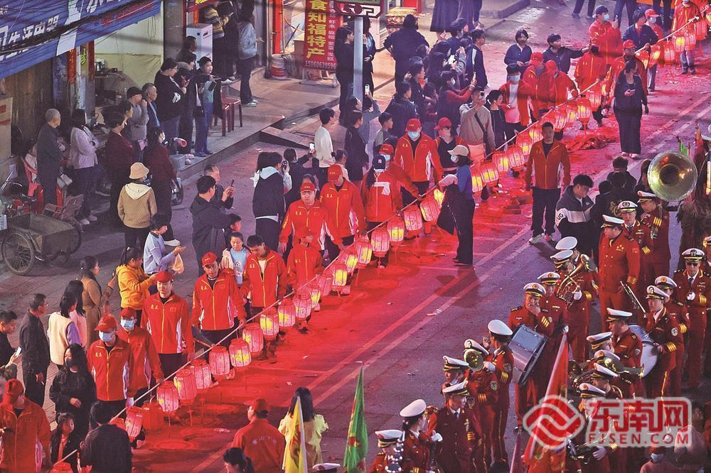 Ӣ���ΰεƣ��趯�Ž������