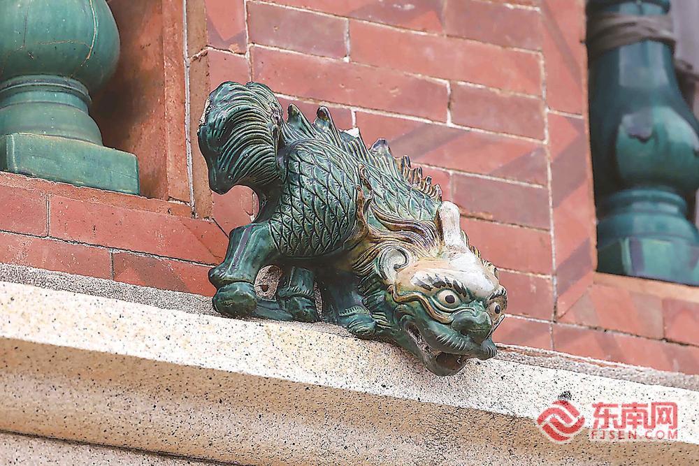 ���ϵ�ˮ�ޣ��ܽǵδ������