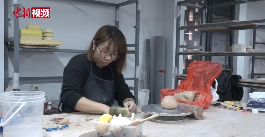 ̨�����ռҴɶ���פ�������Դ�Ϊý ��������