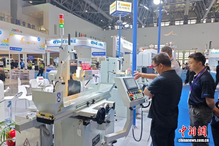 2026���Ź����ῪĻ ����Я�ֹ���ȫ���г�