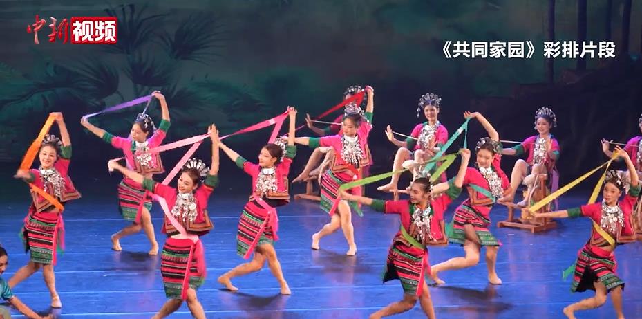 ����ΪĻͬ�Ĺ��裺�赸ʫ����ͬ��԰������������Ȼʫ��԰�