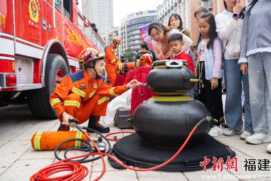 ͼΪֳԱ񽲽óԭĲʵչʾ